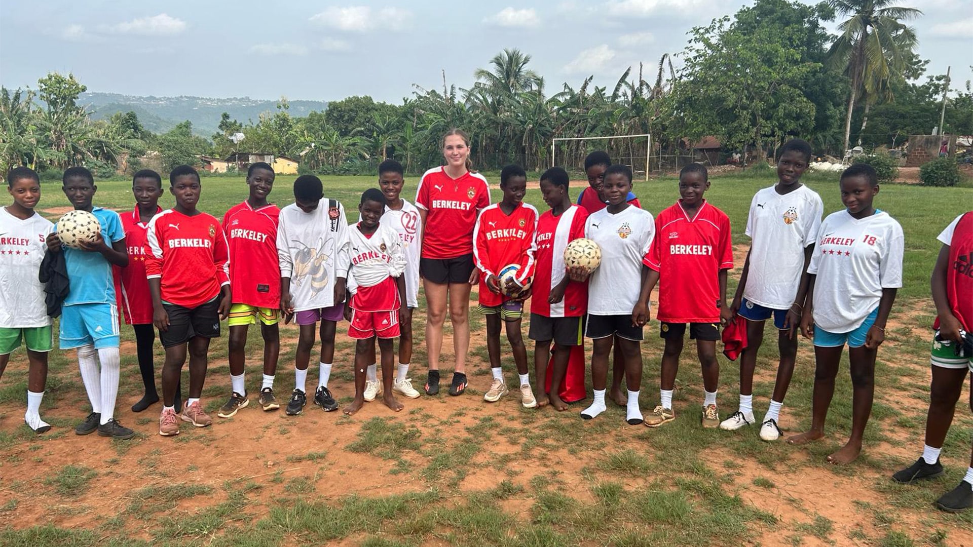 Volunteer Football Coaching for High School Students in Ghana - Image 4