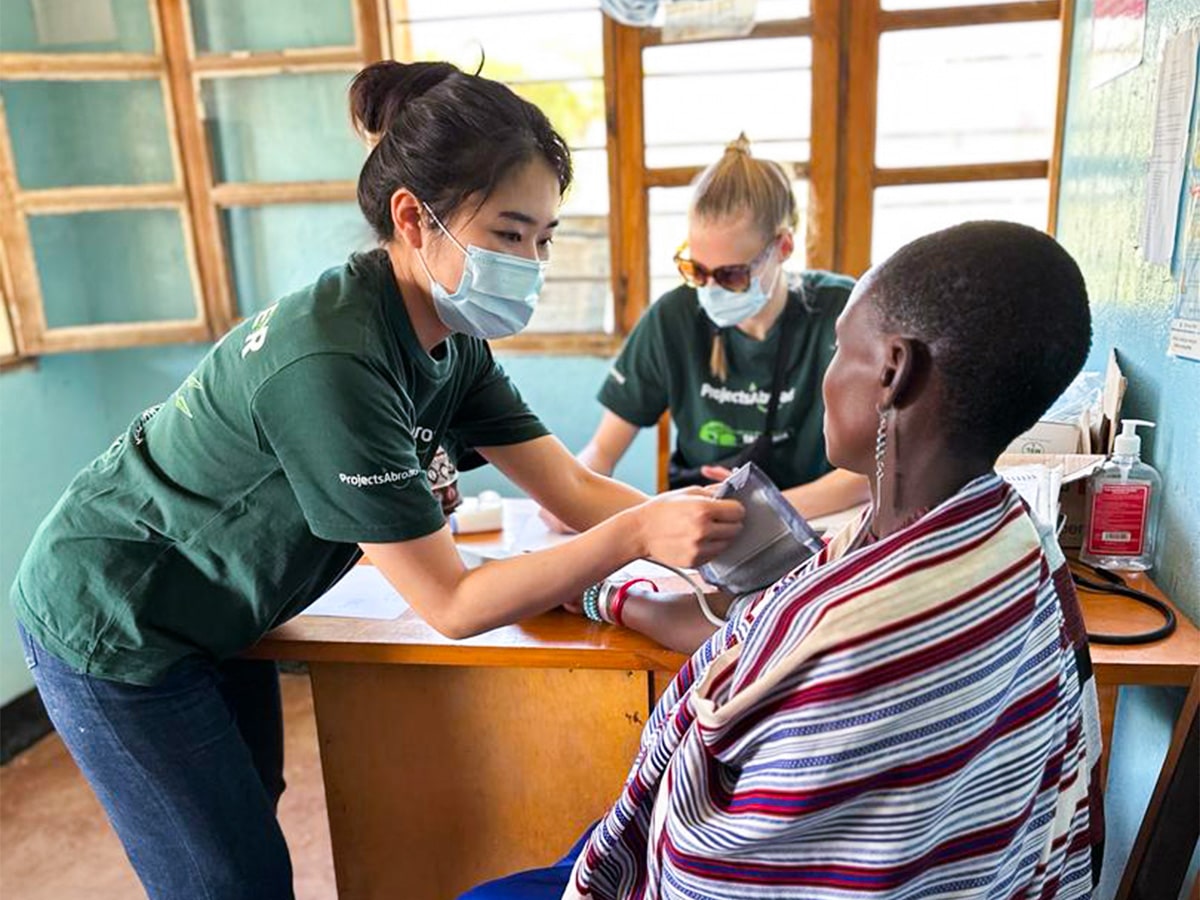Medical Outreach in Tanzania