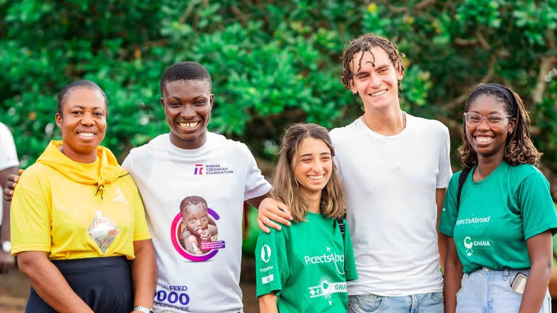 Group of volunteers and staff in ghana