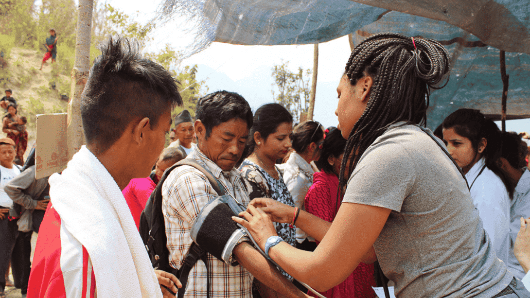 A Projects Abroad medicine participant takes part in outreach efforts in Nepal